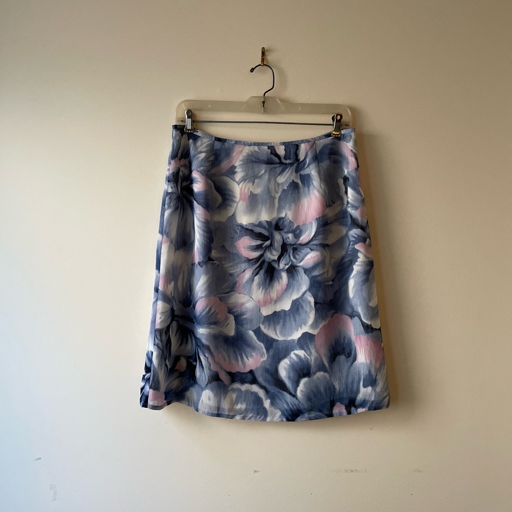 Liz Claiborne Sheer Overlay fully-lined Skirt